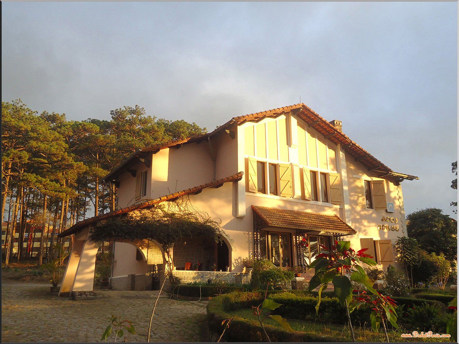 Đất liên kế phố mặt hẻm Phan Đình Phùng, phường 2, thành phố Đà Lạt, cách Chợ Đà Lạt, Hồ Xuan Hương 1km, giá tốt