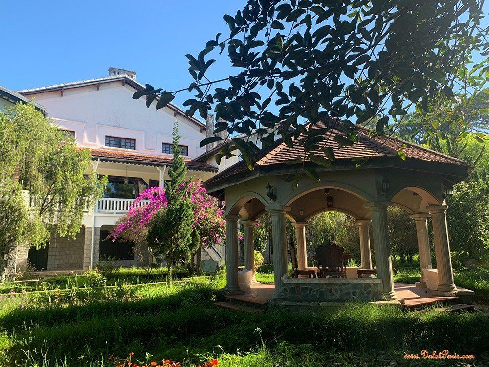 Nhà liên kế ngay trung tâm TP. diện tích 67m2 sổ riêng xây dựng, nhà mới 100%, cách Hồ Xuân Hương 2km, giá chỉ 4,5tỷ