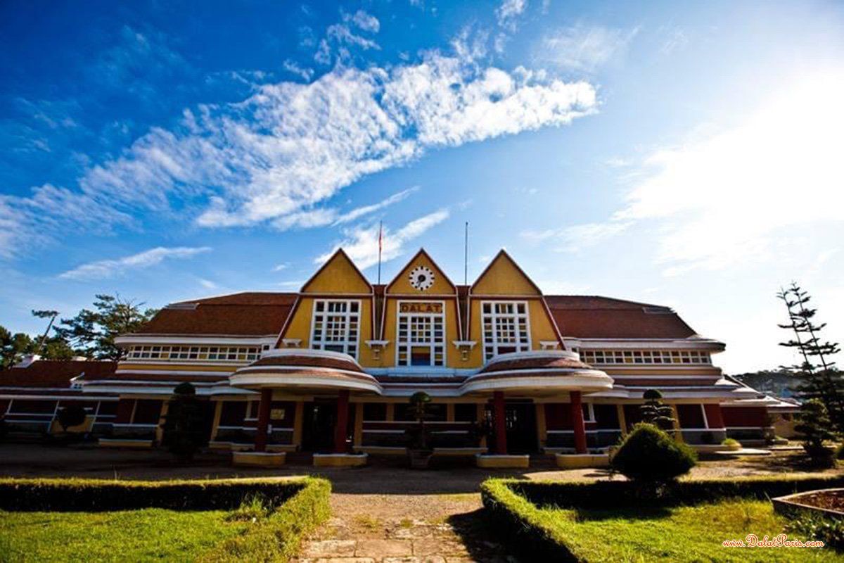 Đất nông nghiệp diện tích 102m2, Cách Hồ xuân Hương 4km, gần chợ, gần trường học, đầy đủ tiện ích, giá chỉ 1,2tỷ