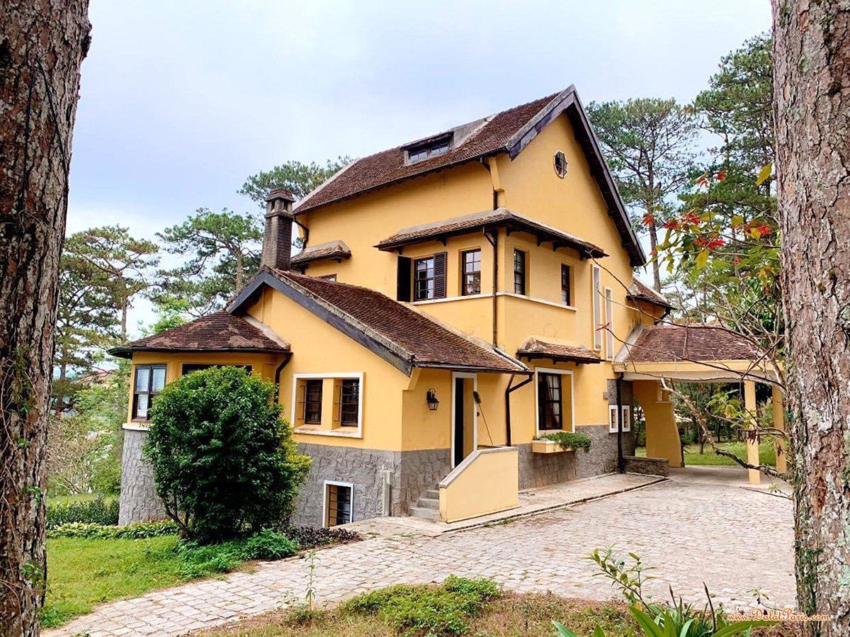 Biệt thự đẹp Viện Nghiên Cứu Hạt Nhân, view rừng thông đẹp. Cách Hồ Xuân Hương 4km, gần dinh 1. Thích hợp nghỉ dưỡng, kinh doanh homestay. Giá 27tỷ