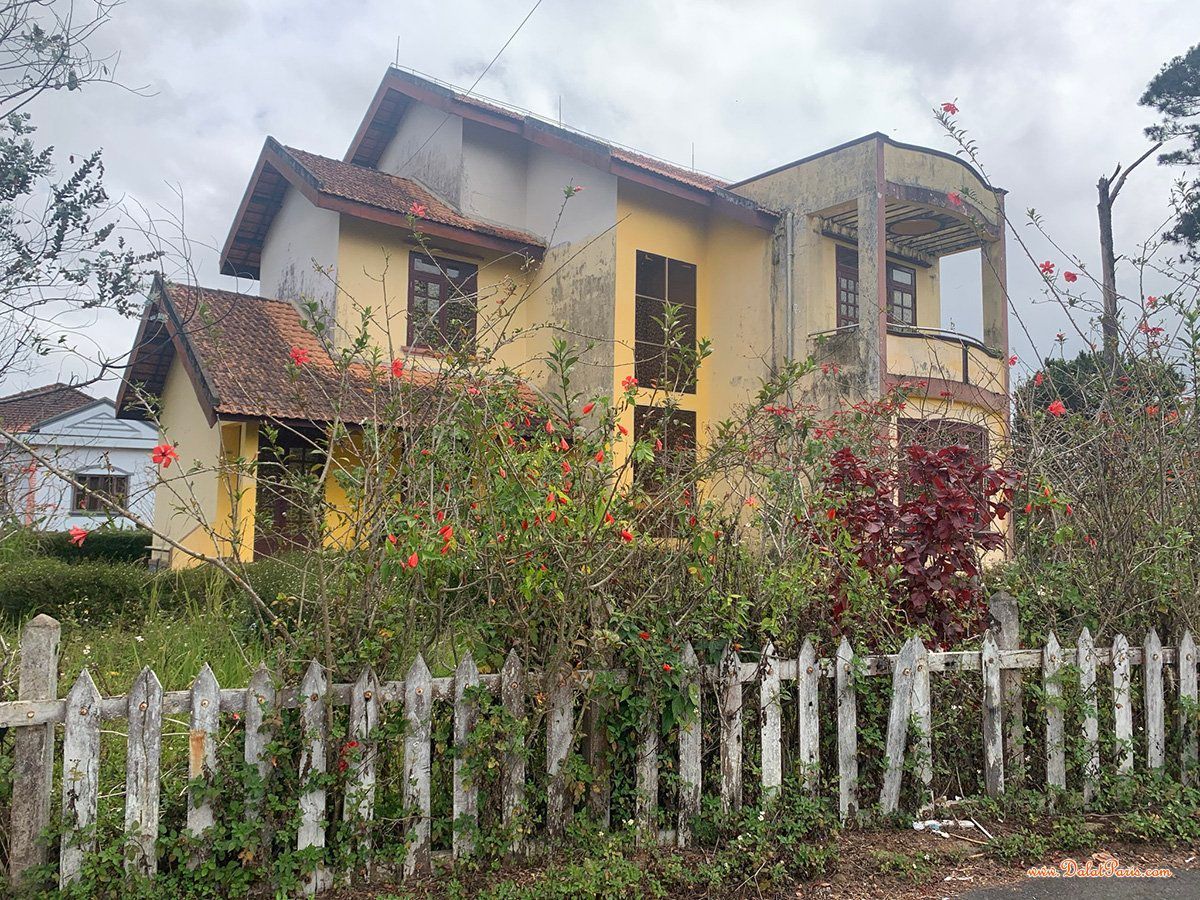 Đất Biệt thự đức trọng ngay trạm thu phí Diện tích 598m2, sổ riêng xây dựng, Đường ô tô, view rừng thông, thích hợp an cư nghỉ dưỡng, giá 7,1tỷ